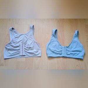 Breast Augmentation Front Opening sports bras Size small